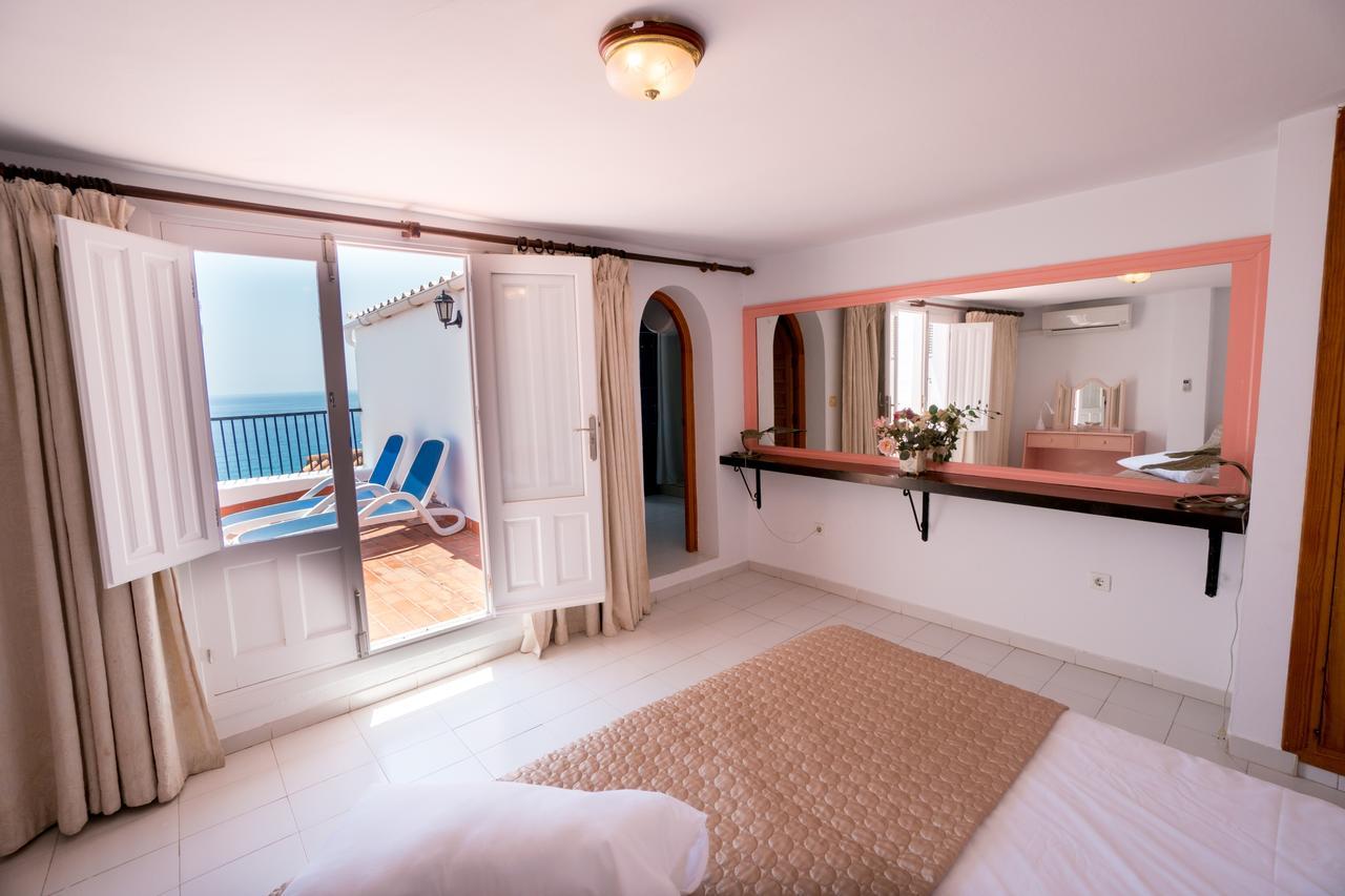 Tuhillo 3B Menyber Apartment Nerja Luaran gambar